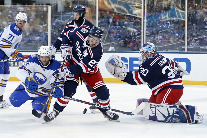 Vo Winter Classic triumf New Yorku Rangers nad Buffalom